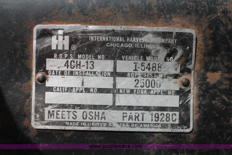 image for item K8997 International 5488 tractor