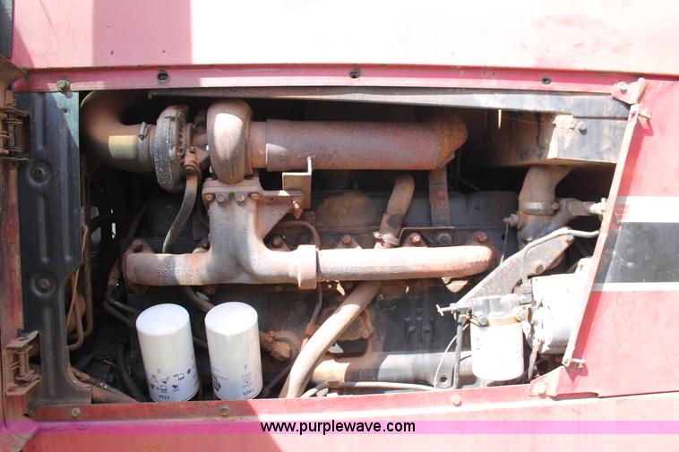 image for item K8997 International 5488 tractor