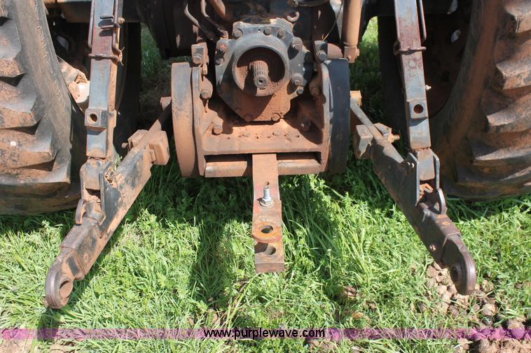 image for item K8997 International 5488 tractor