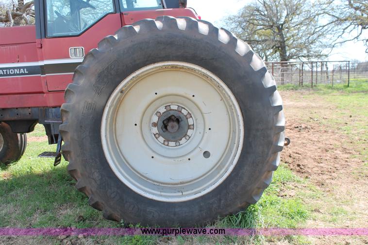 image for item K8997 International 5488 tractor