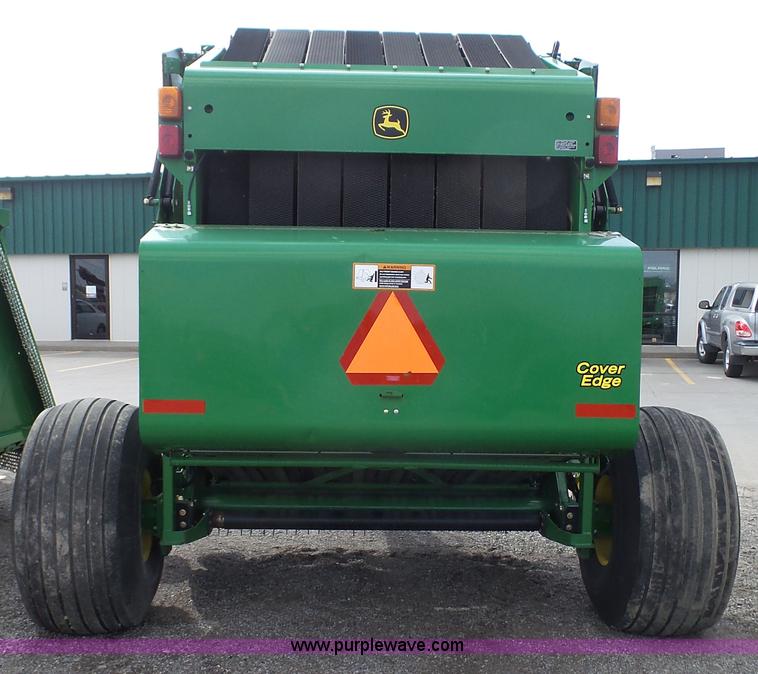 image for item L1328 2010 John Deere 568 Mega Wide Plus round baler