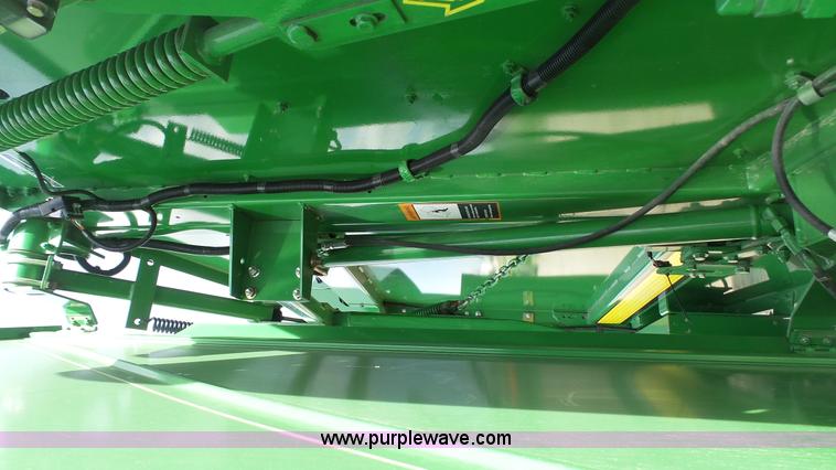 image for item L1328 2010 John Deere 568 Mega Wide Plus round baler