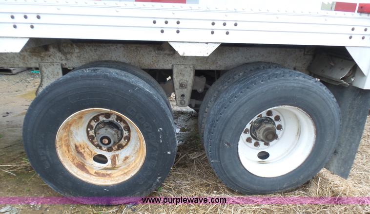 image for item L5445 1991 Timpte Super Hopper double hopper grain trailer