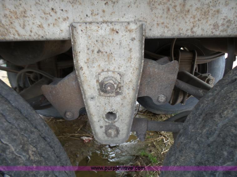 image for item L5445 1991 Timpte Super Hopper double hopper grain trailer