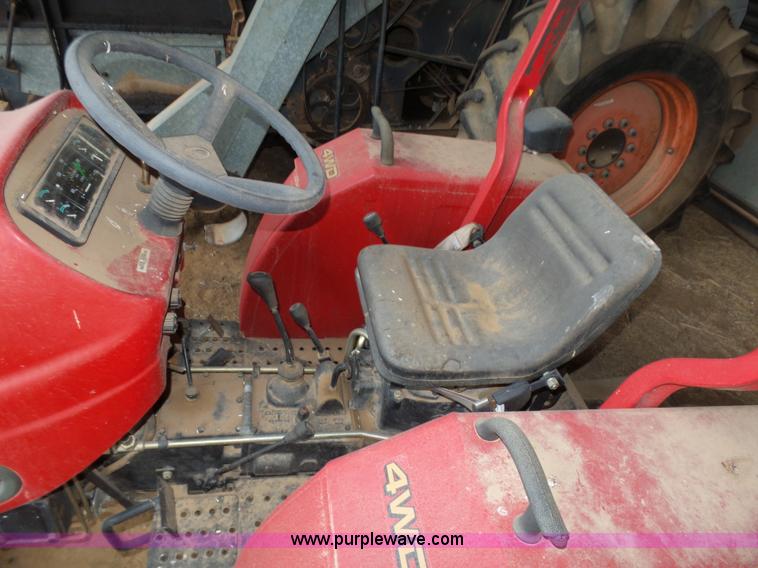 image for item L5762 2005 King 254 MFWD tractor