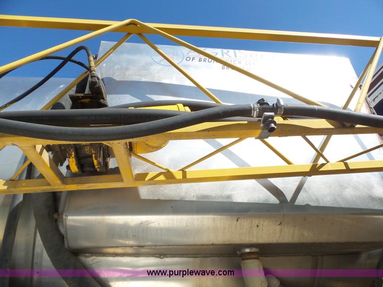 image for item L6284 Mertz self propelled applicator