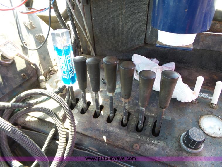 image for item L6284 Mertz self propelled applicator