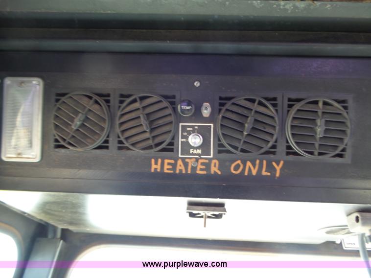 image for item L6284 Mertz self propelled applicator