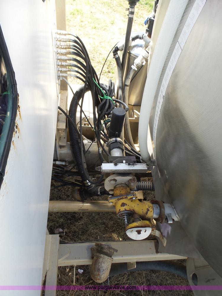 image for item L6284 Mertz self propelled applicator