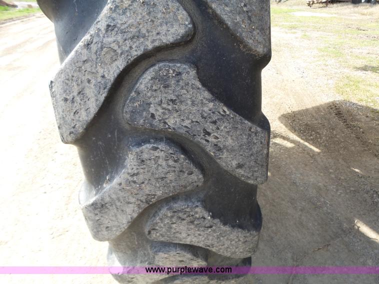 image for item L6285 2000 Case IH Patriot SPX3200B self-propelled sprayer