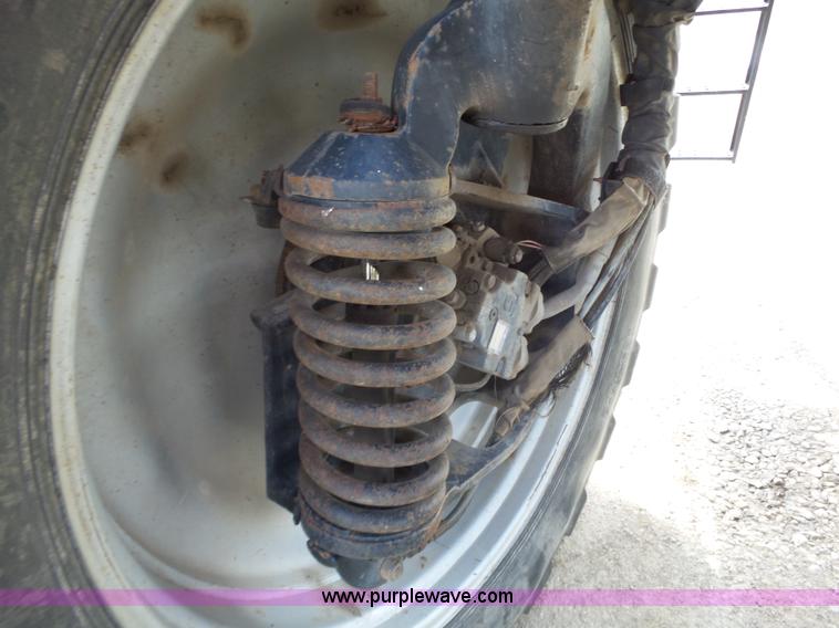 image for item L6285 2000 Case IH Patriot SPX3200B self-propelled sprayer