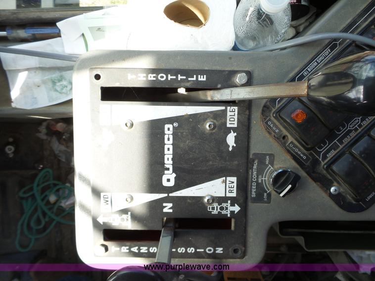 image for item L6285 2000 Case IH Patriot SPX3200B self-propelled sprayer