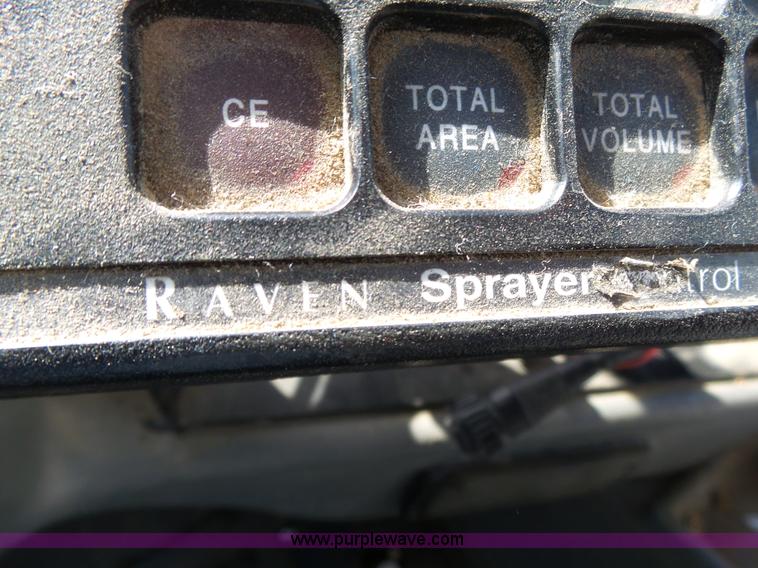 image for item L6285 2000 Case IH Patriot SPX3200B self-propelled sprayer