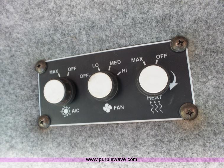 image for item L6285 2000 Case IH Patriot SPX3200B self-propelled sprayer