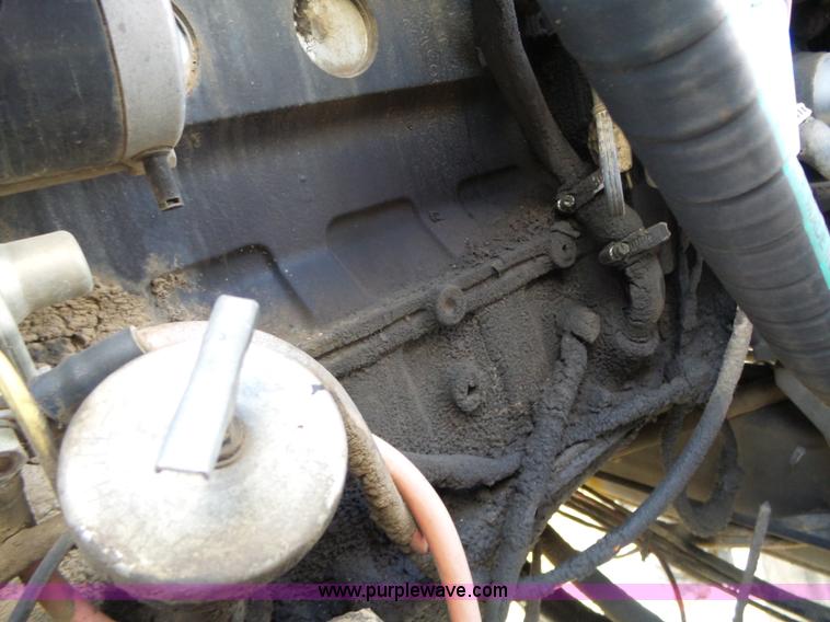 image for item L6285 2000 Case IH Patriot SPX3200B self-propelled sprayer