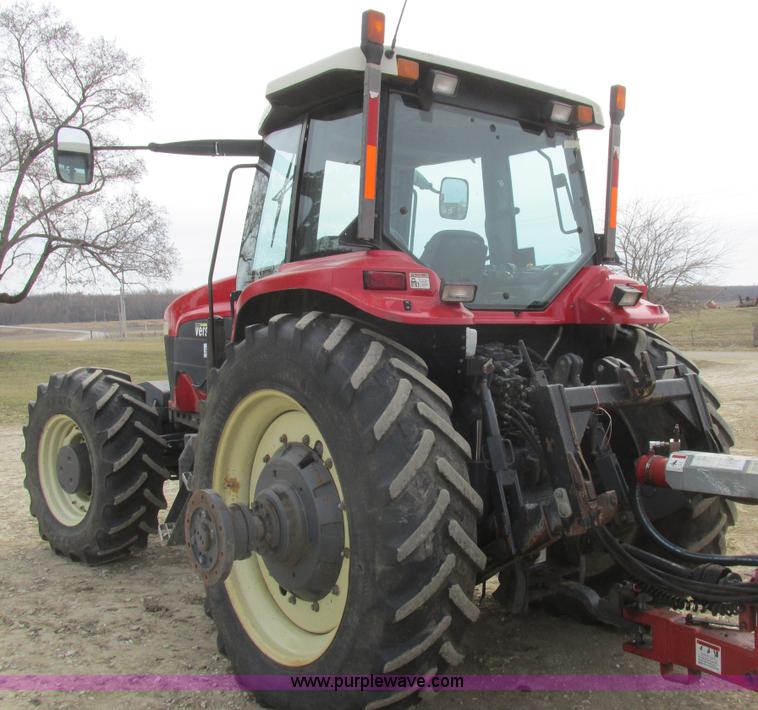 image for item L7127 2004 Buhler Versatile 2210 MFWD tractor