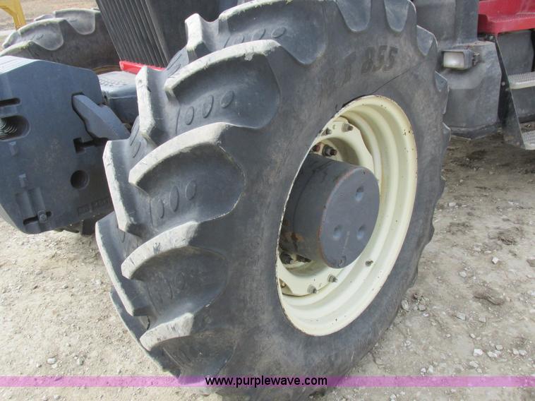 image for item L7127 2004 Buhler Versatile 2210 MFWD tractor