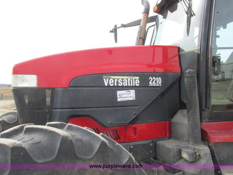 image for item L7127 2004 Buhler Versatile 2210 MFWD tractor