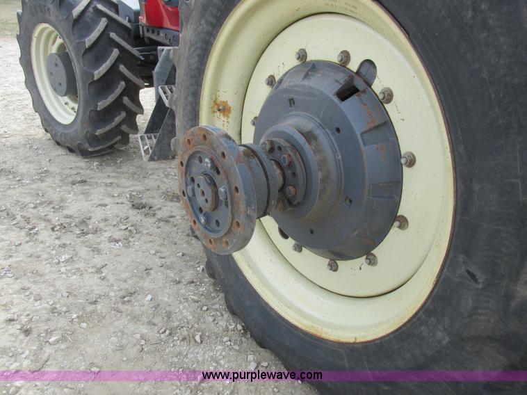 image for item L7127 2004 Buhler Versatile 2210 MFWD tractor