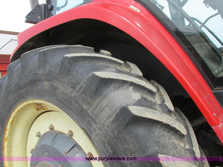 image for item L7127 2004 Buhler Versatile 2210 MFWD tractor