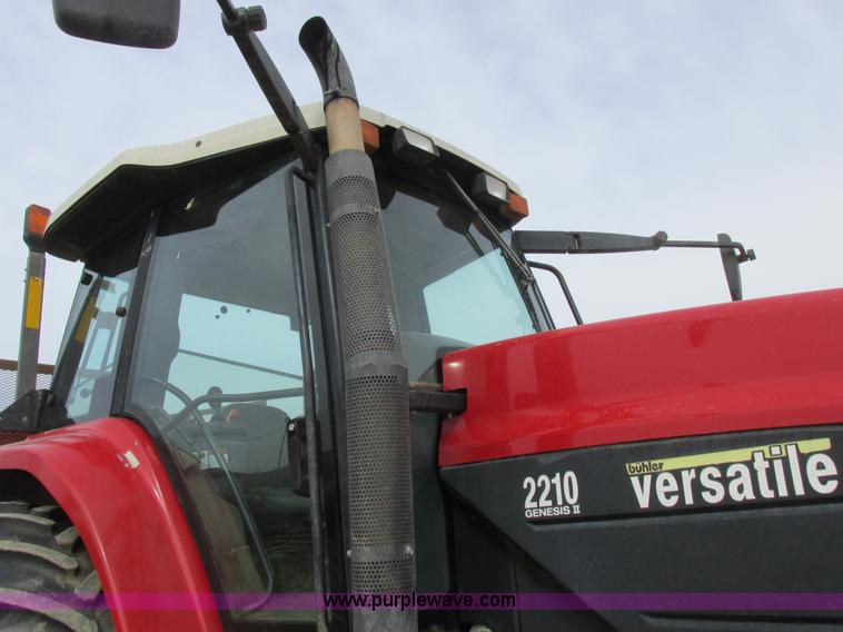 image for item L7127 2004 Buhler Versatile 2210 MFWD tractor