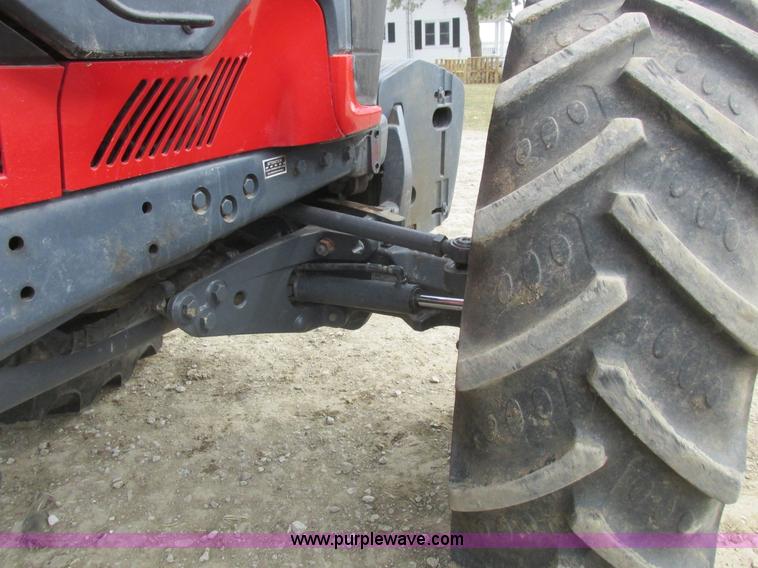 image for item L7127 2004 Buhler Versatile 2210 MFWD tractor