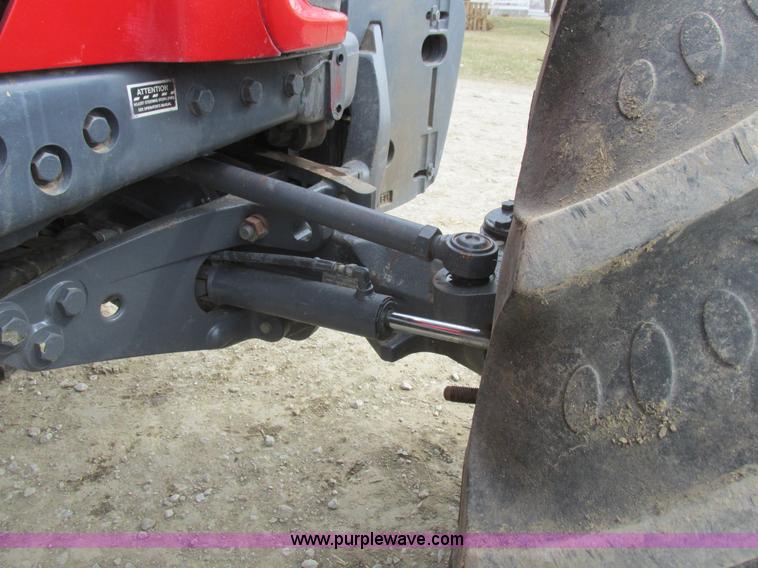 image for item L7127 2004 Buhler Versatile 2210 MFWD tractor