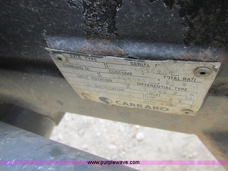 image for item L7127 2004 Buhler Versatile 2210 MFWD tractor