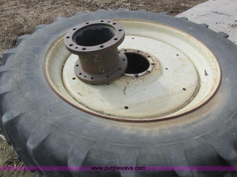 image for item L7127 2004 Buhler Versatile 2210 MFWD tractor