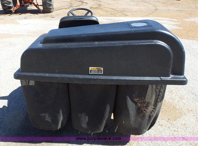 image for item L7156 Troy-Bilt Mulcher GT lawn mower