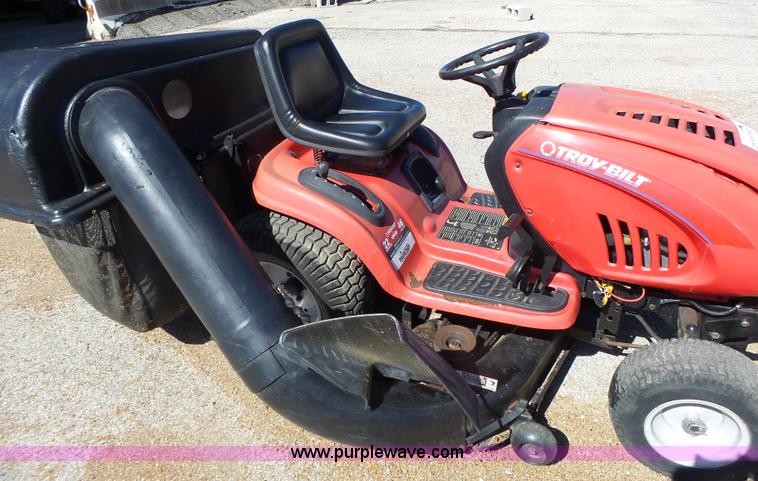 image for item L7156 Troy-Bilt Mulcher GT lawn mower