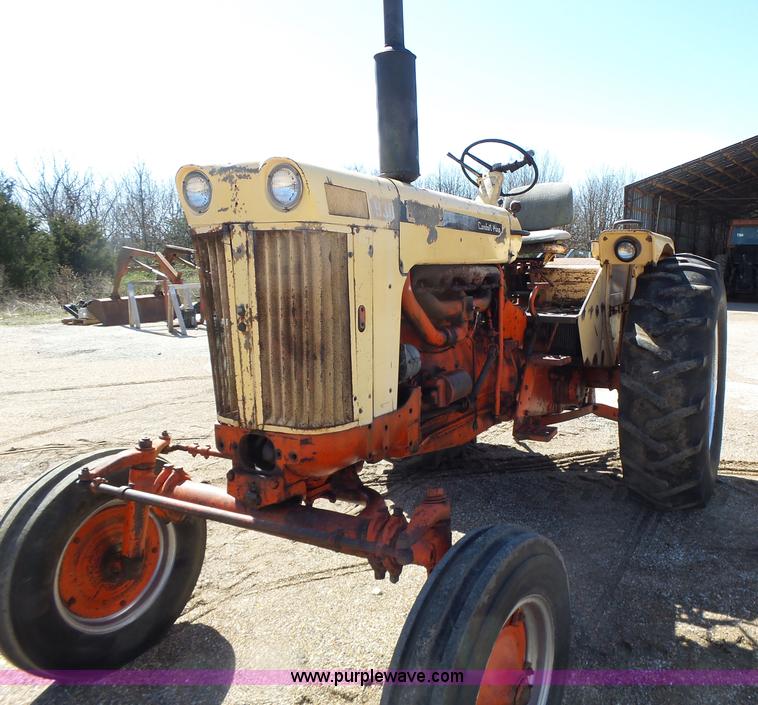 image for item L7157 1965 Case 930 tractor