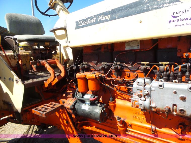 image for item L7157 1965 Case 930 tractor