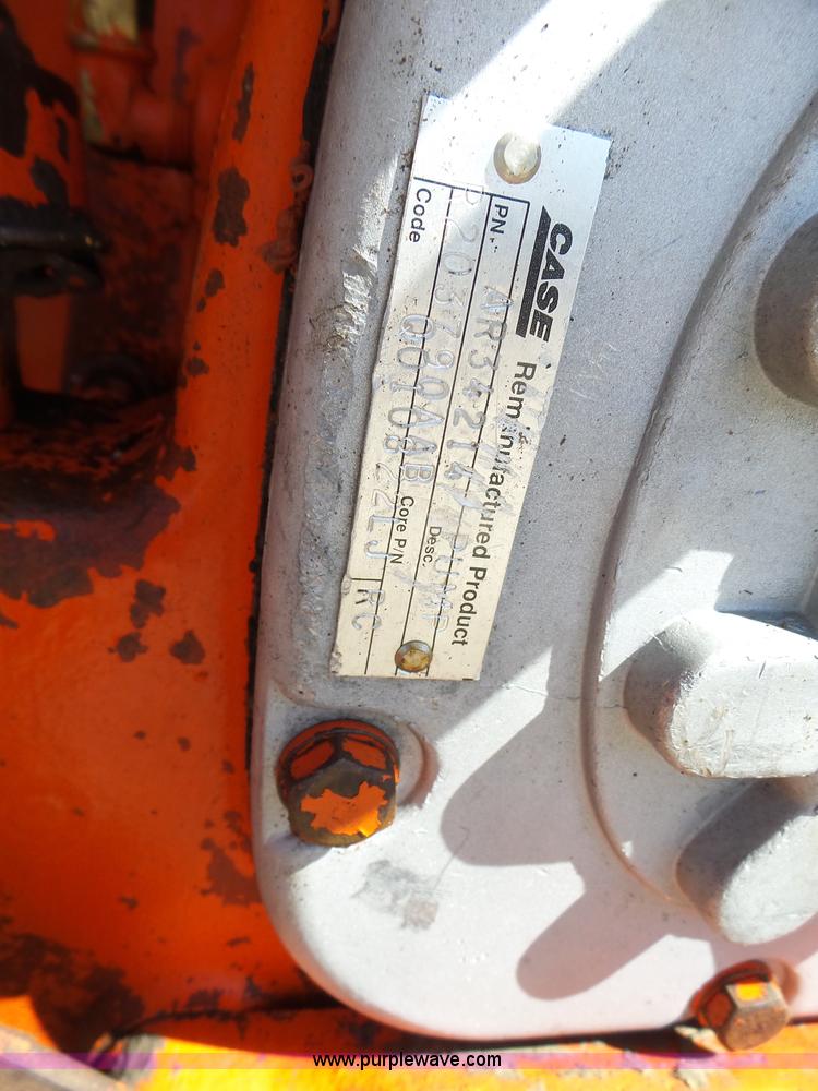 image for item L7157 1965 Case 930 tractor