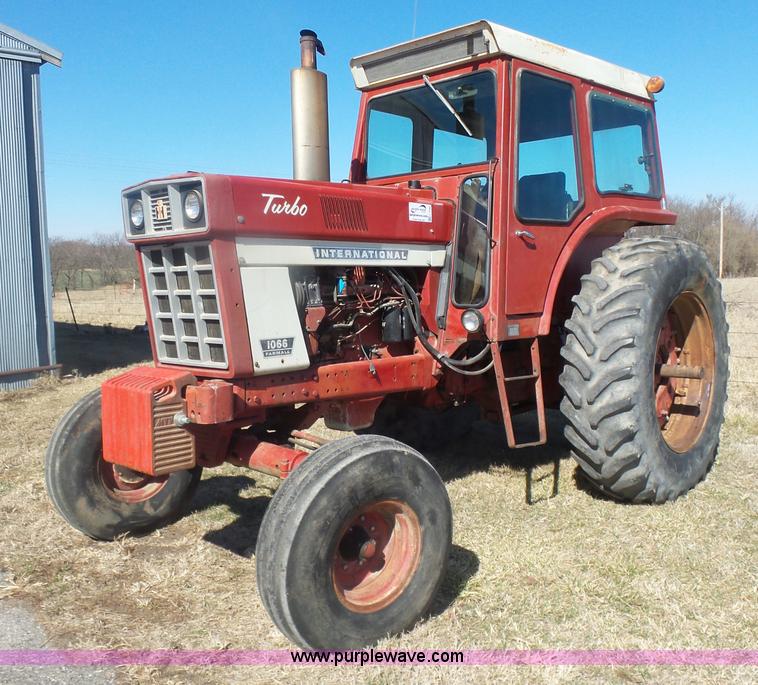 1975 International 1066 Turbo tractor in Emporia, KS Item L7286 sold