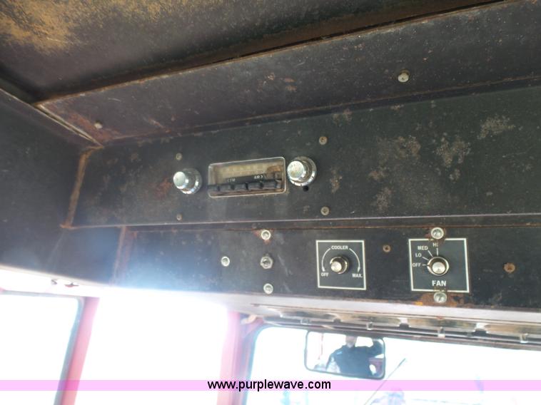 image for item L7286 1975 International 1066 Turbo tractor