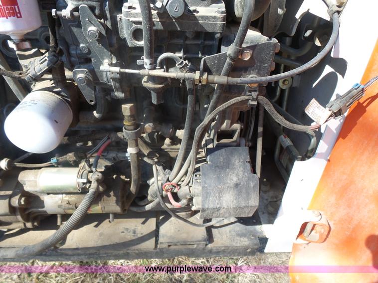 image for item L7287 2002 Bobcat S250 Turbo skid steer