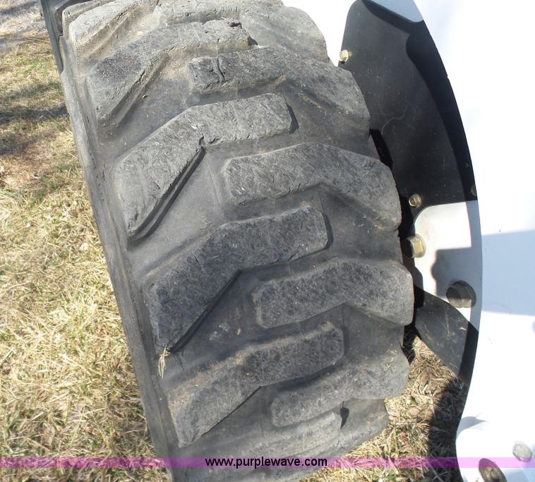 image for item L7287 2002 Bobcat S250 Turbo skid steer