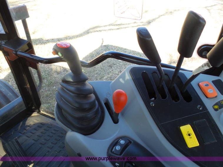 image for item L7291 2004 Massey-Ferguson 5455 tractor