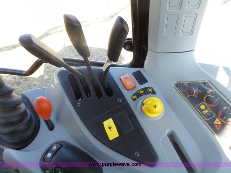 image for item L7291 2004 Massey-Ferguson 5455 tractor