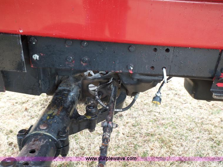 image for item L7300 1982 International 5088 tractor