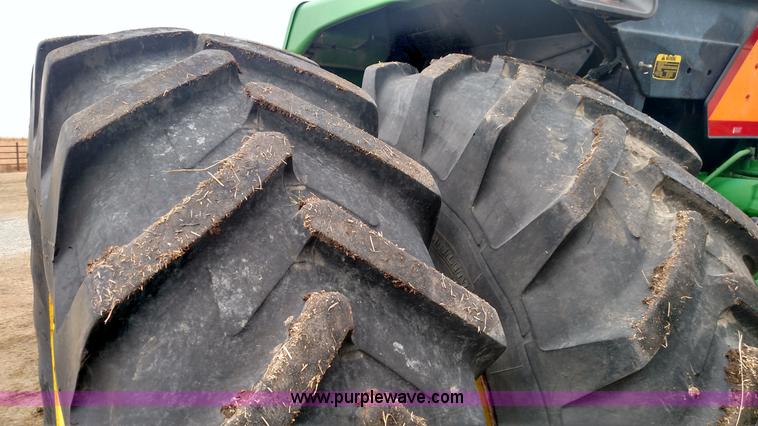 image for item L7315 1993 John Deere 4960 MFWD tractor