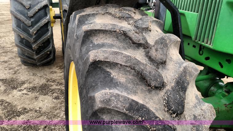 image for item L7315 1993 John Deere 4960 MFWD tractor