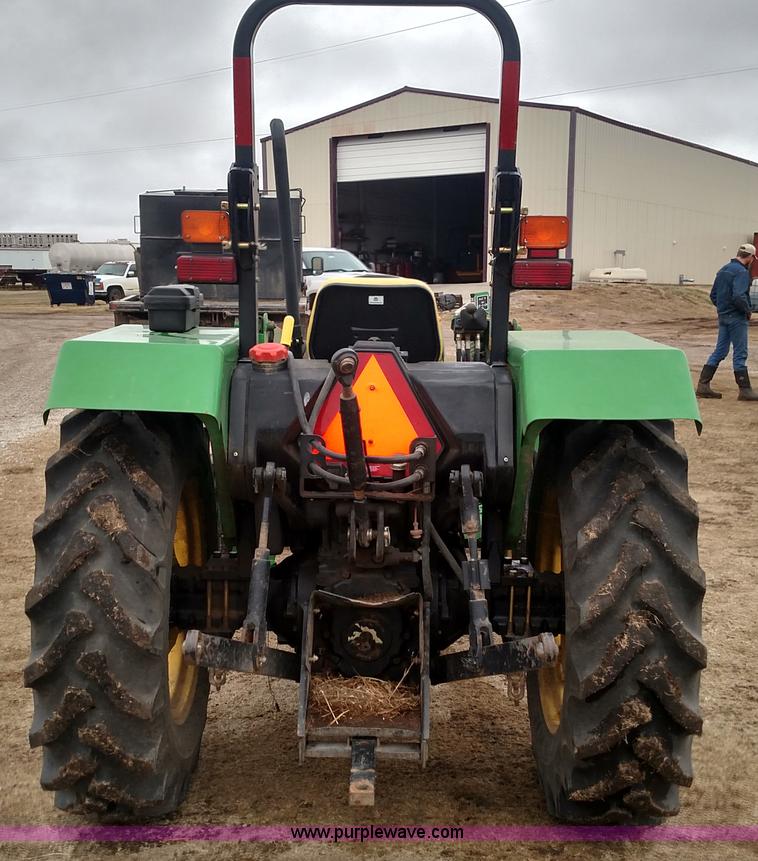 image for item L7317 2005 John Deere 5103 tractor