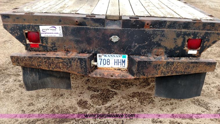 image for item L7318 1984 Chevrolet Silverado C10 flatbed pickup truck