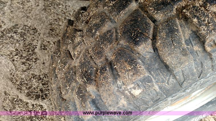 image for item L7318 1984 Chevrolet Silverado C10 flatbed pickup truck