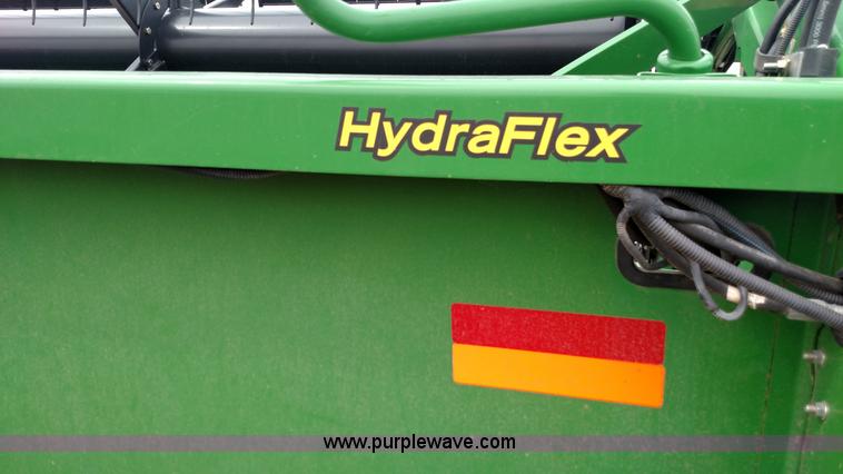 image for item L7319 2010 John Deere 635F HydraFlex platform head