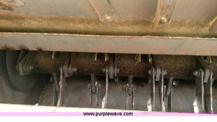 image for item L7332 2001 John Deere 9650 STS combine