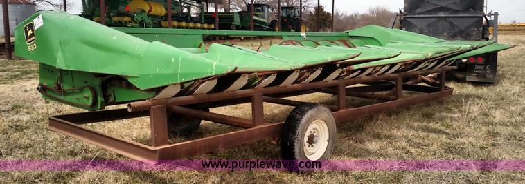 image for item L7333 John Deere 853 row head