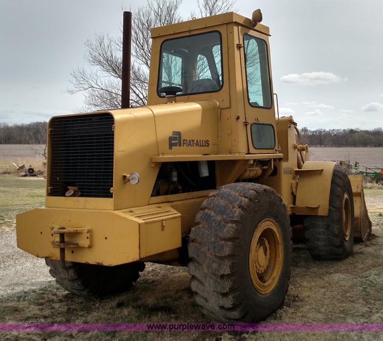 image for item L7335 1974 Fiat-Allis 645B wheel loader